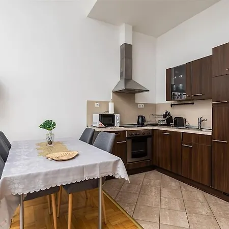 Venus - Gozsdu Court Iii Appartamento Budapest