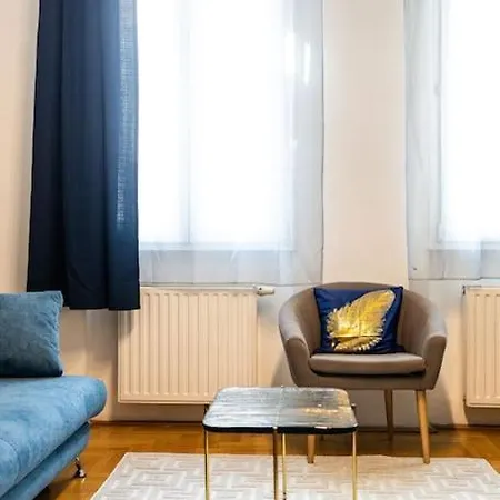 Venus - Gozsdu Court Iii Appartement